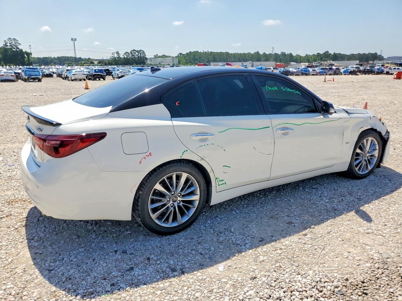 INFINITI Q50 3.0t Luxe