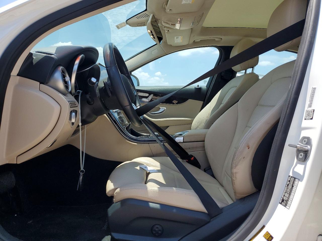 Mercedes-Benz C-Class 300