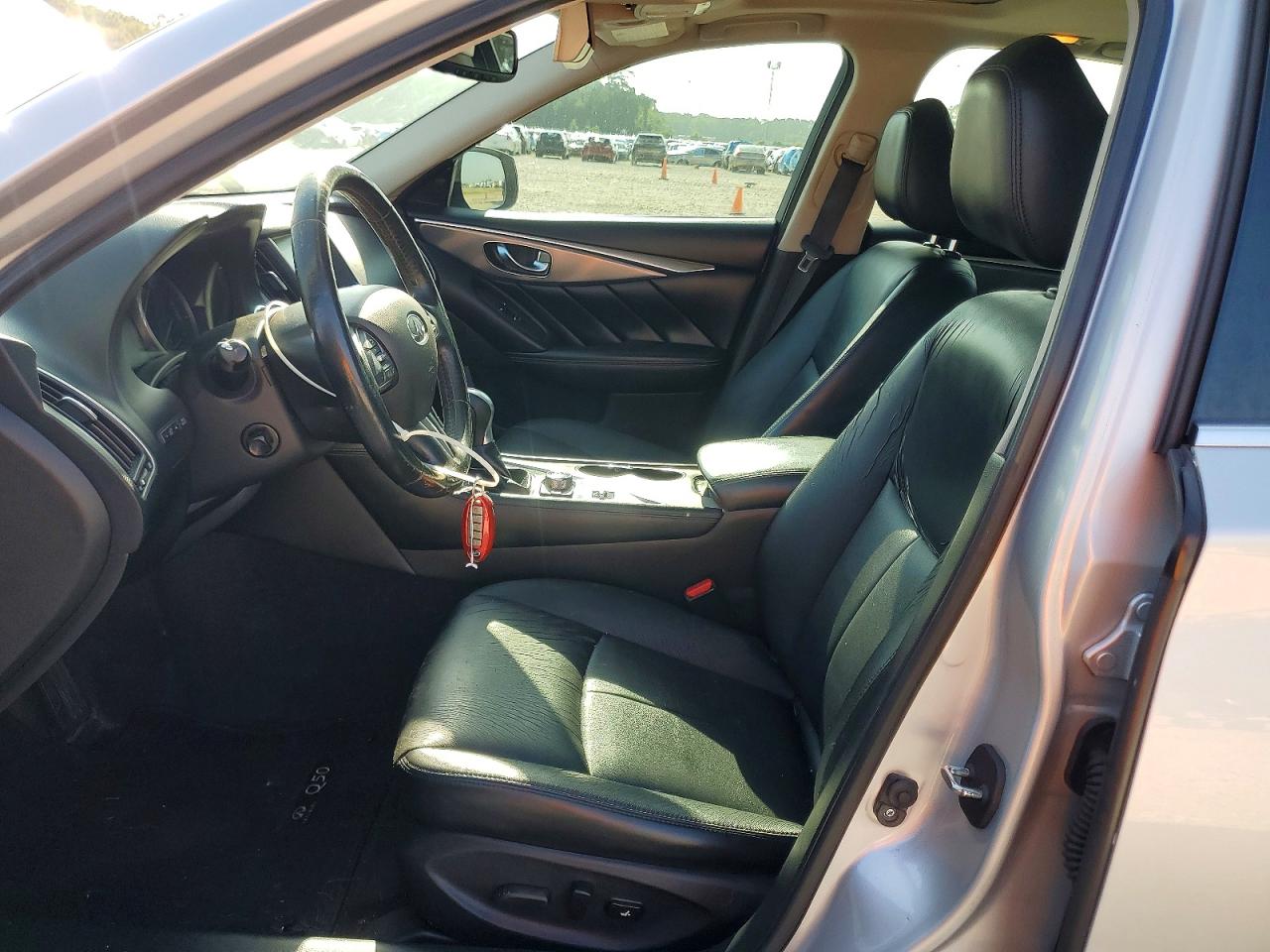 INFINITI Q50 3.0t Premium