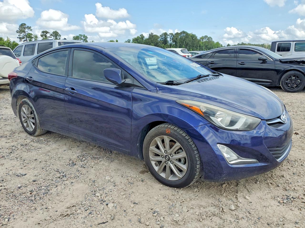 Hyundai ELANTRA Se