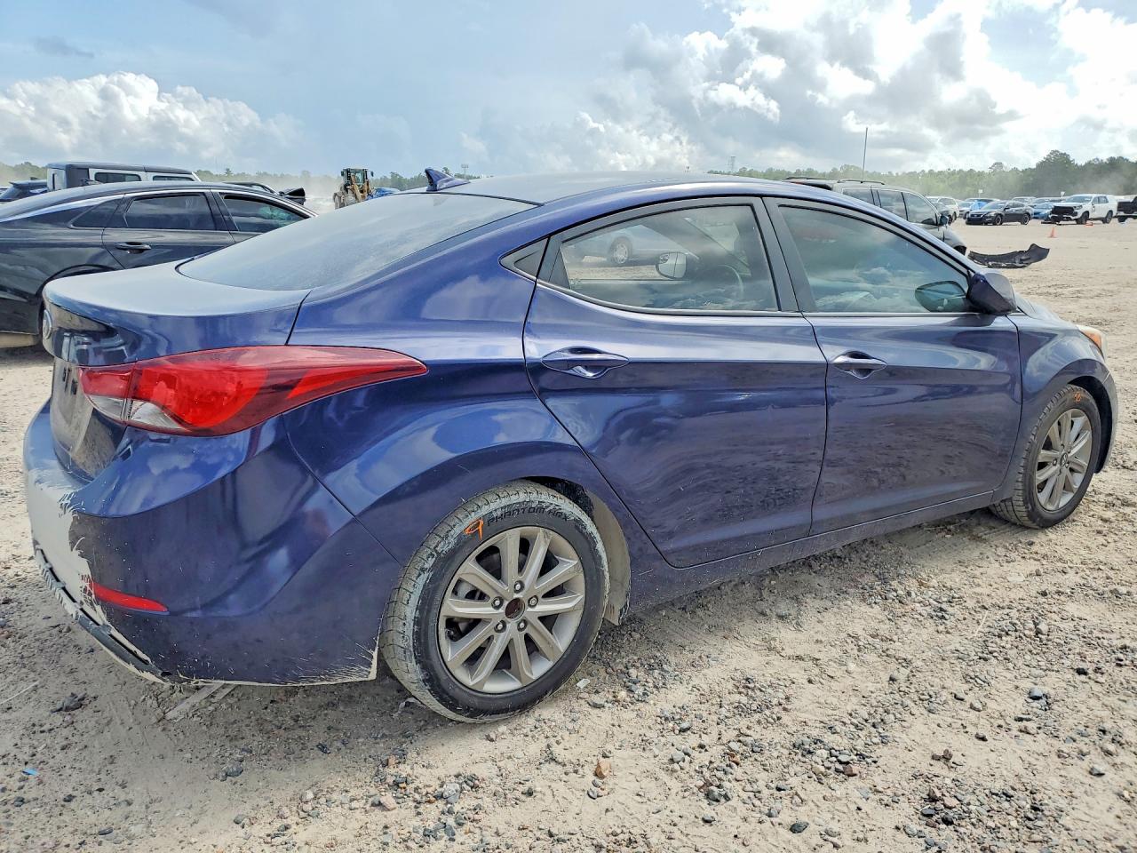 Hyundai ELANTRA Se