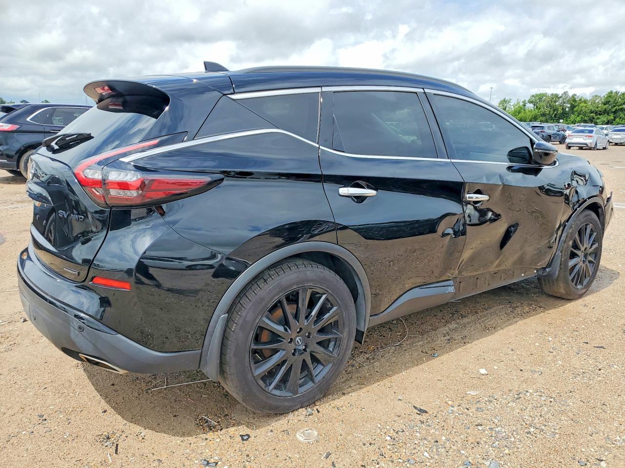 Nissan Murano Sv