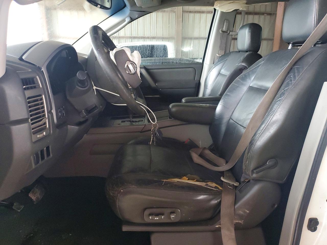 Nissan Titan Xe
