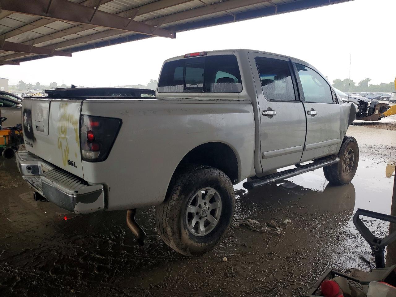 Nissan Titan Xe