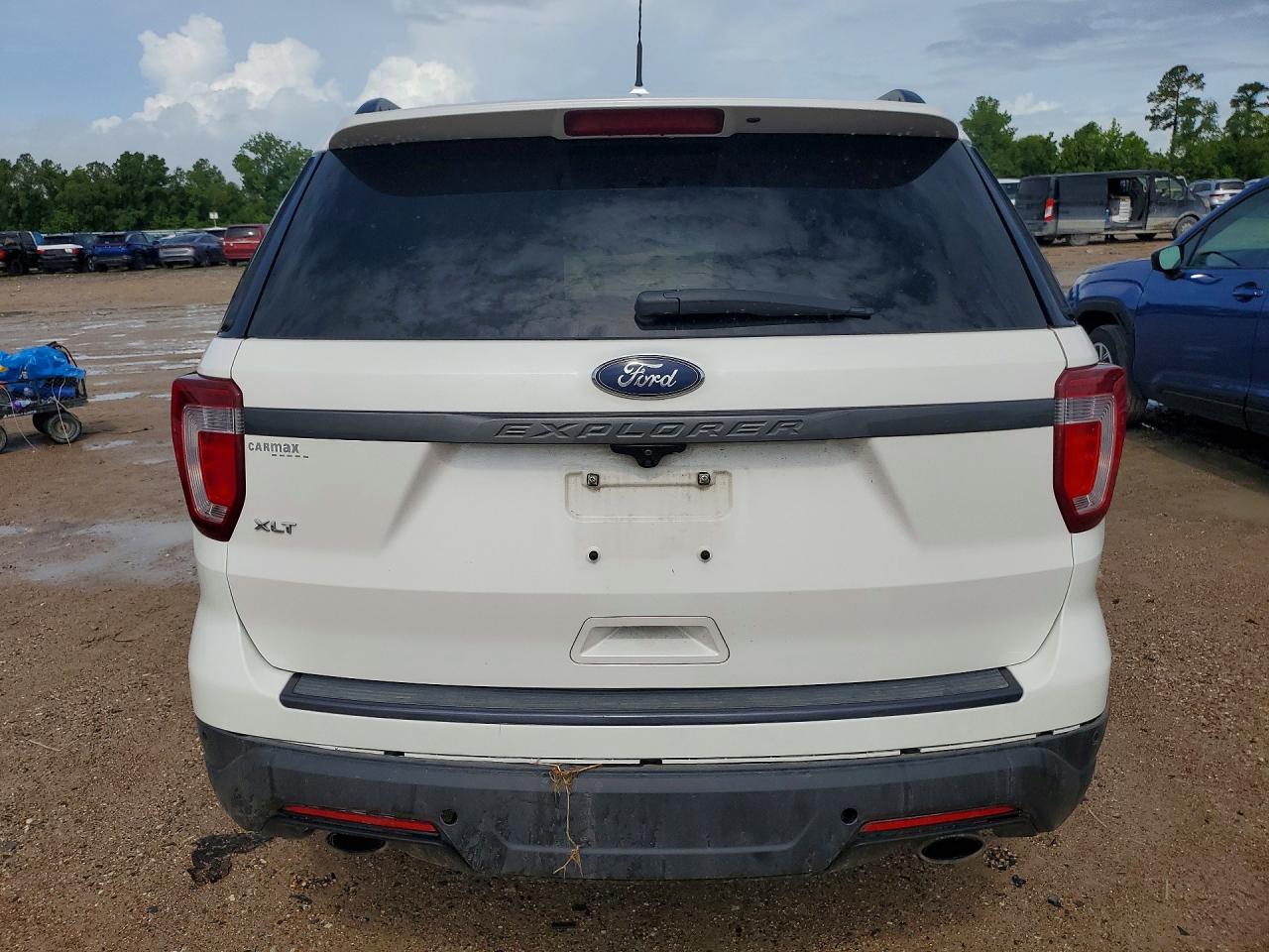 Ford Explorer Xlt
