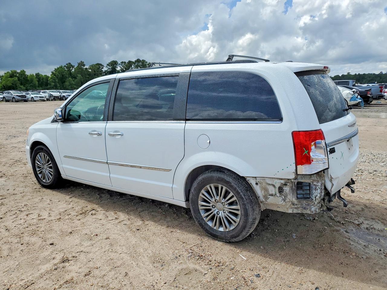 Chrysler Minivan Touring L