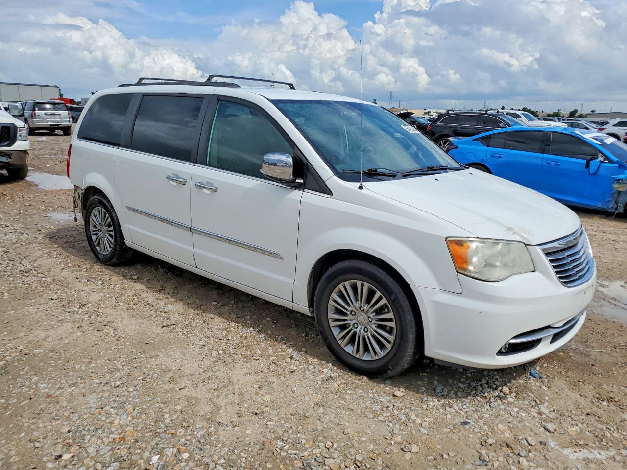 Chrysler Minivan Touring L