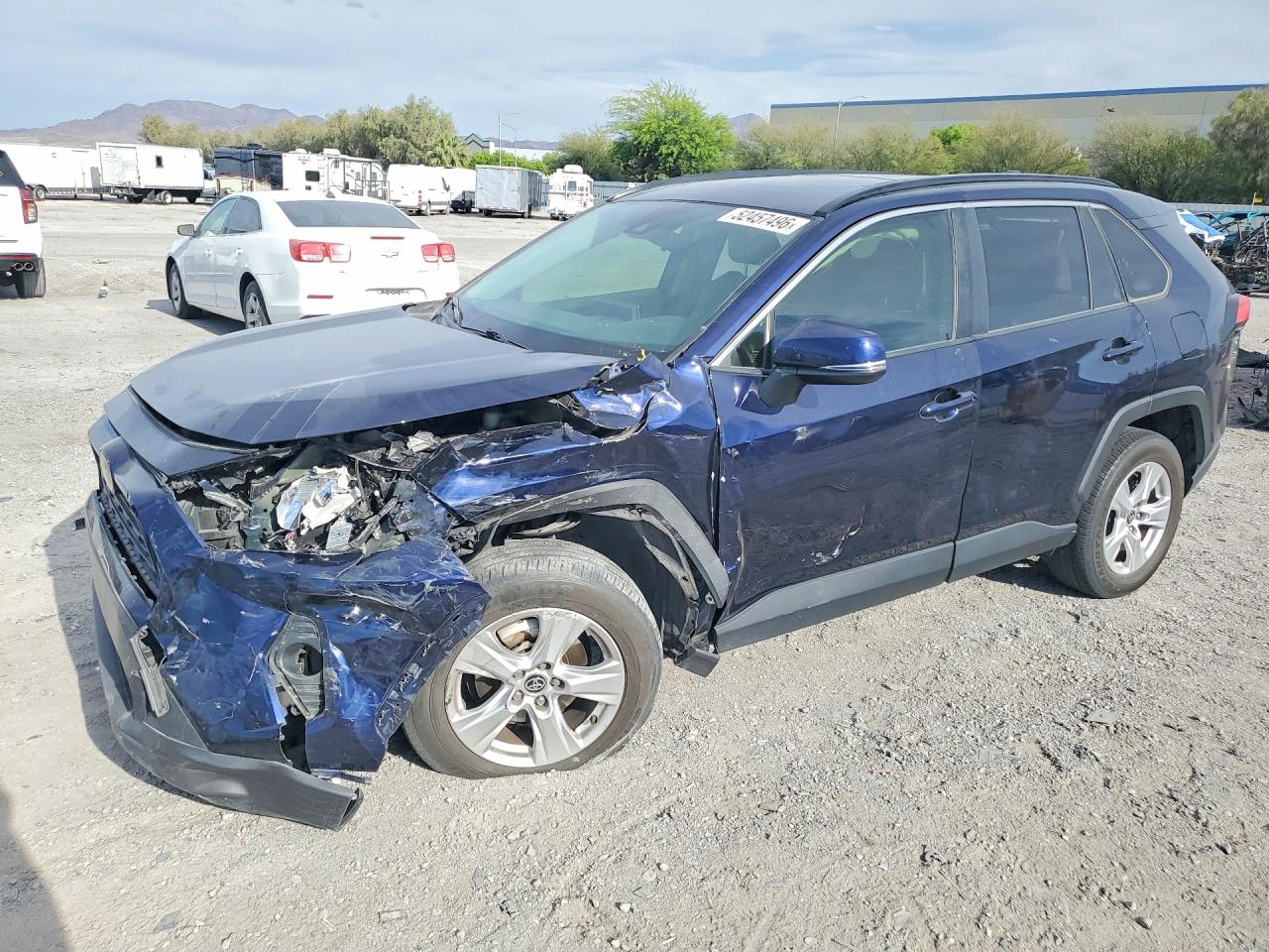 Salvage Toyota RAV4 Image