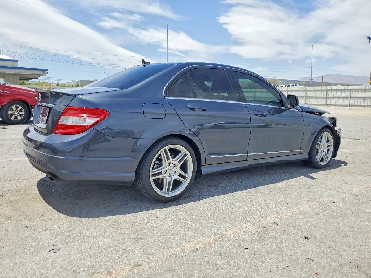 Mercedes-Benz C-Class 350