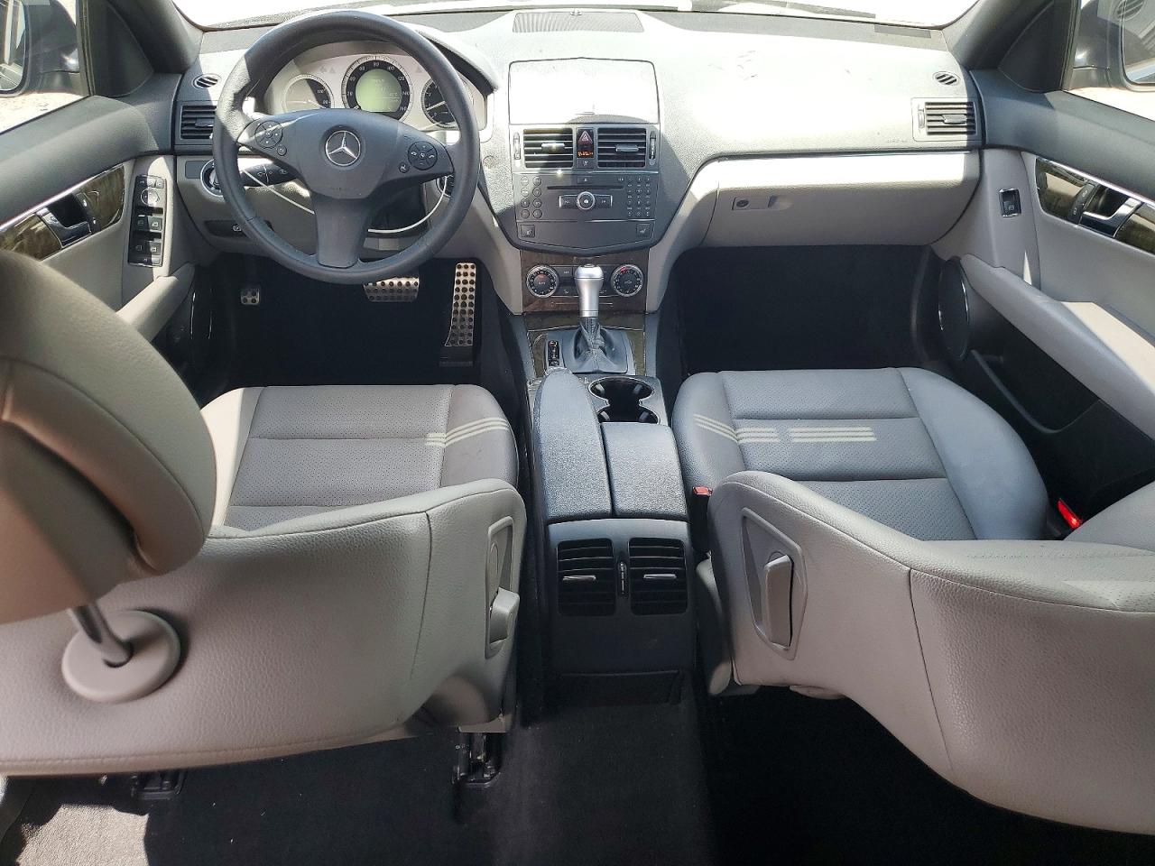 Mercedes-Benz C-Class 350