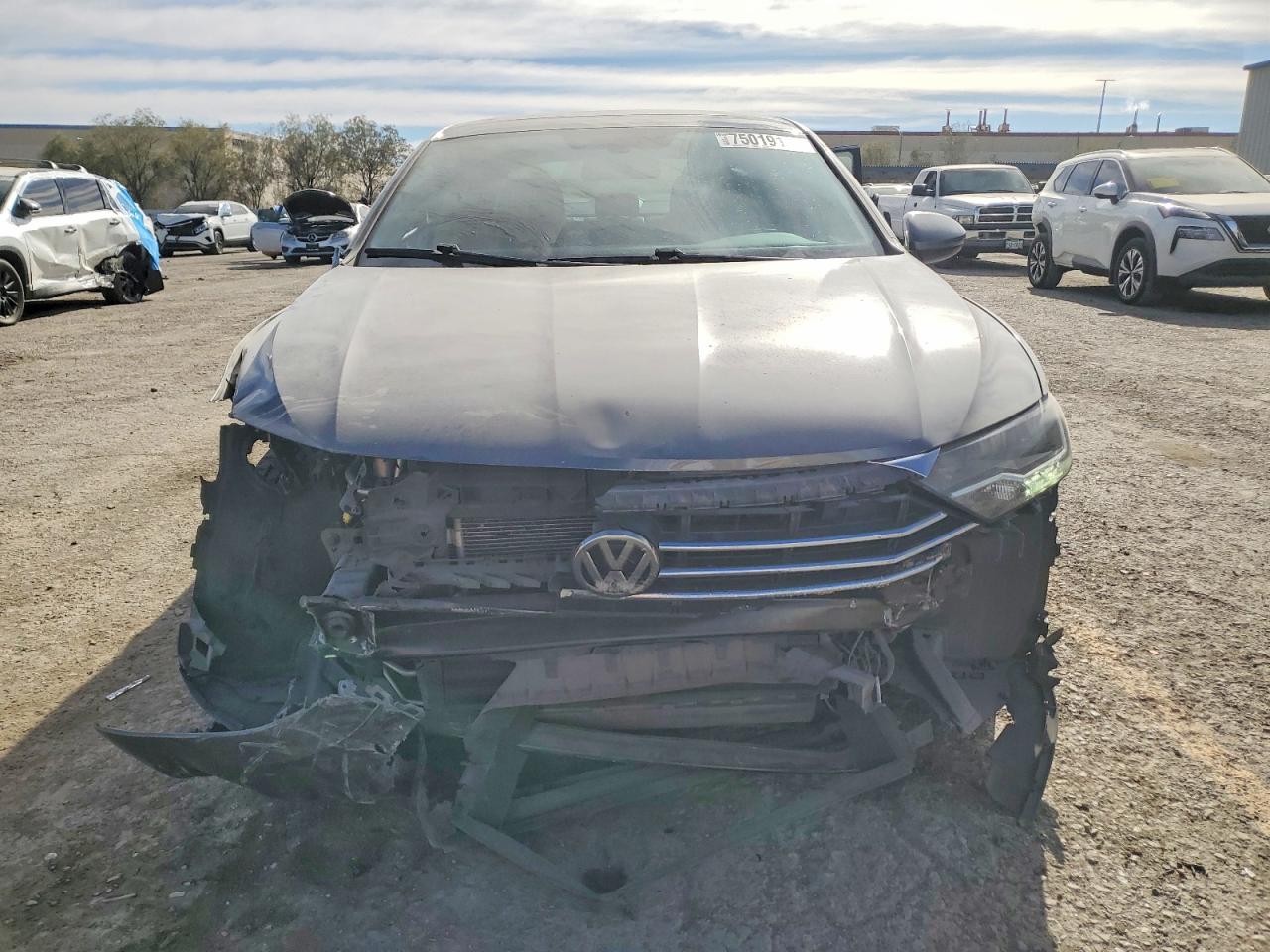 Volkswagen Jetta S