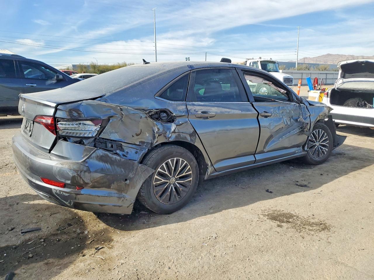 Volkswagen Jetta S