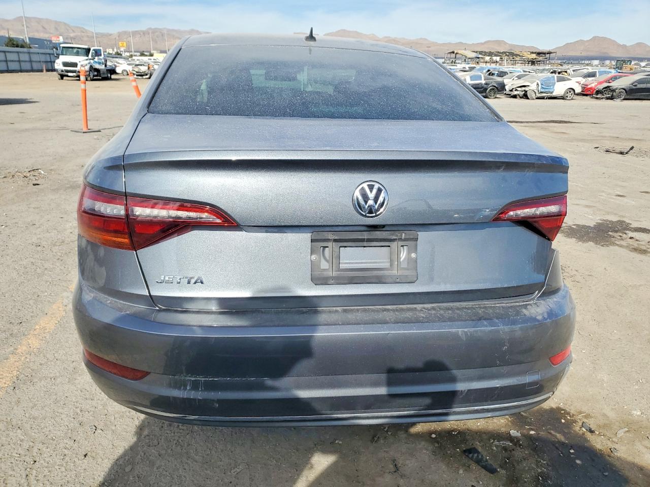 Volkswagen Jetta S