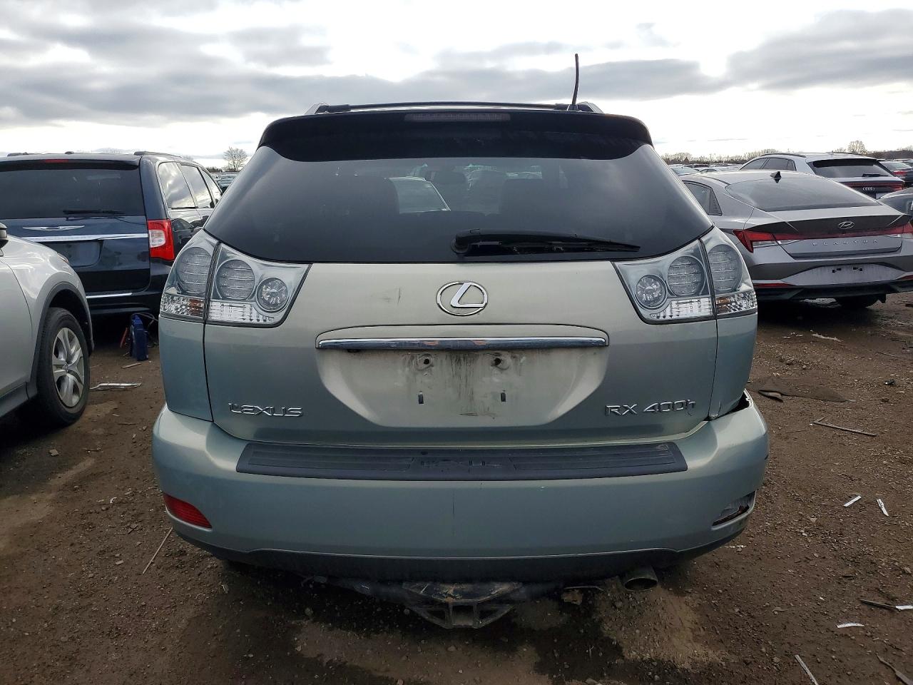 Lexus RX Base