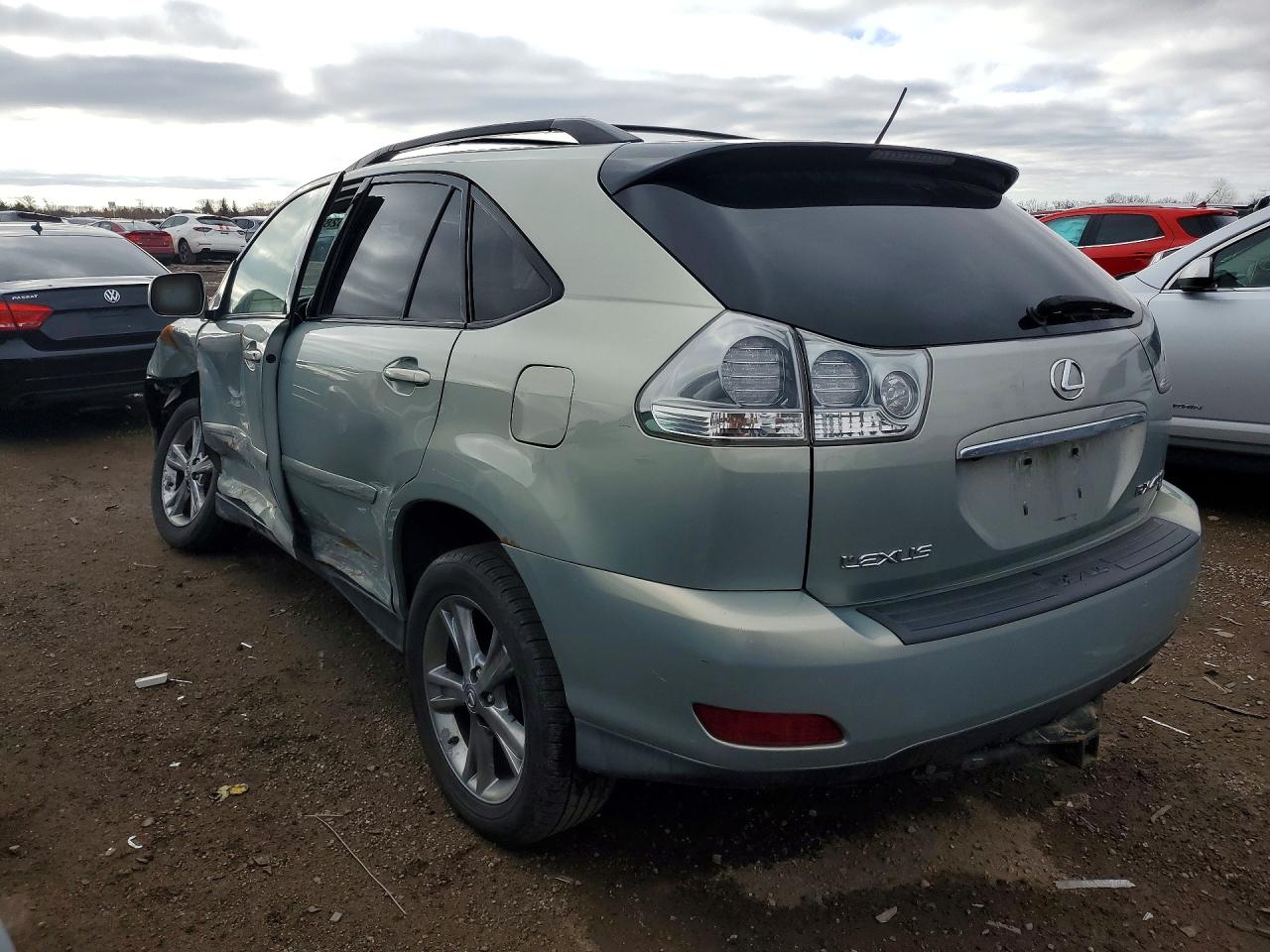 Lexus RX Base