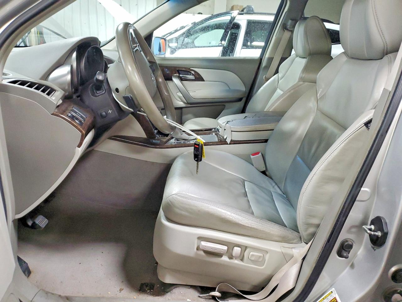 Acura MDX Technology