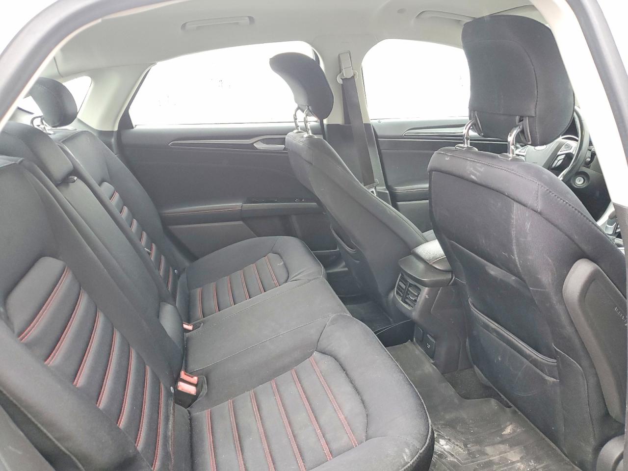 Ford Fusion Se Hybrid