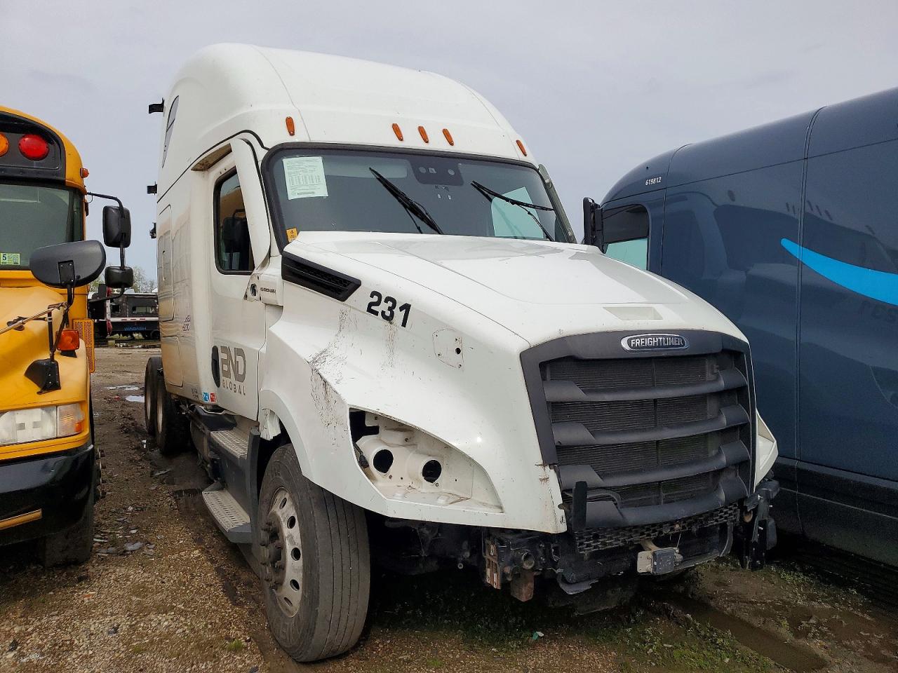 Salvage Freightliner Cascadia 126 Image