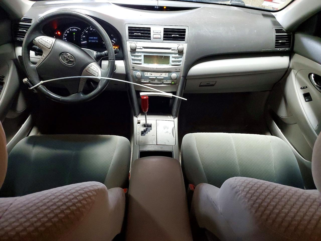Toyota Camry Hybrid