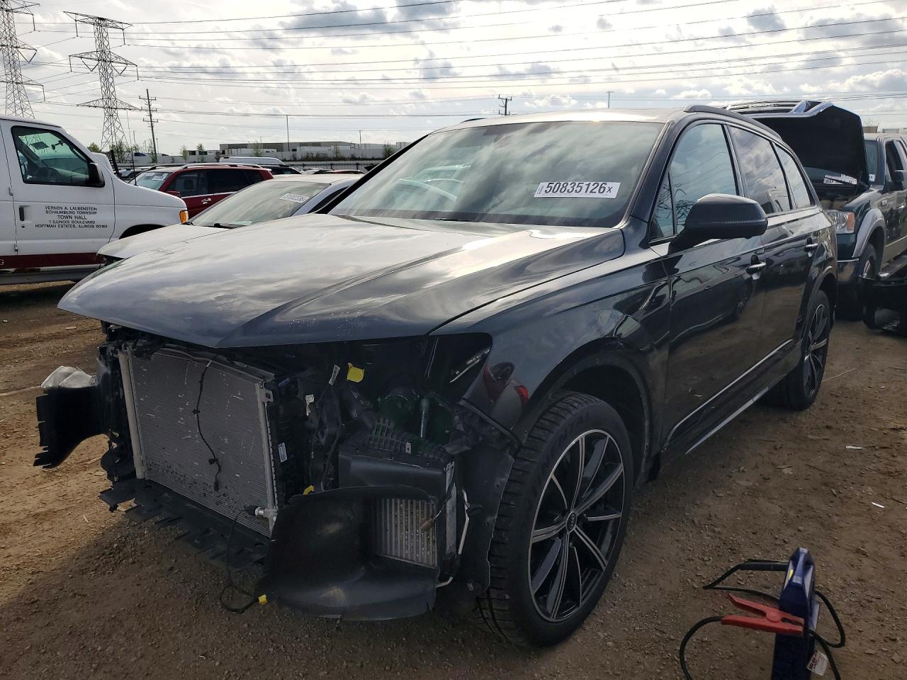 Salvage Audi Q7 Image