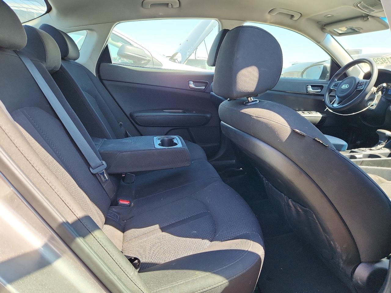 Kia Optima Lx