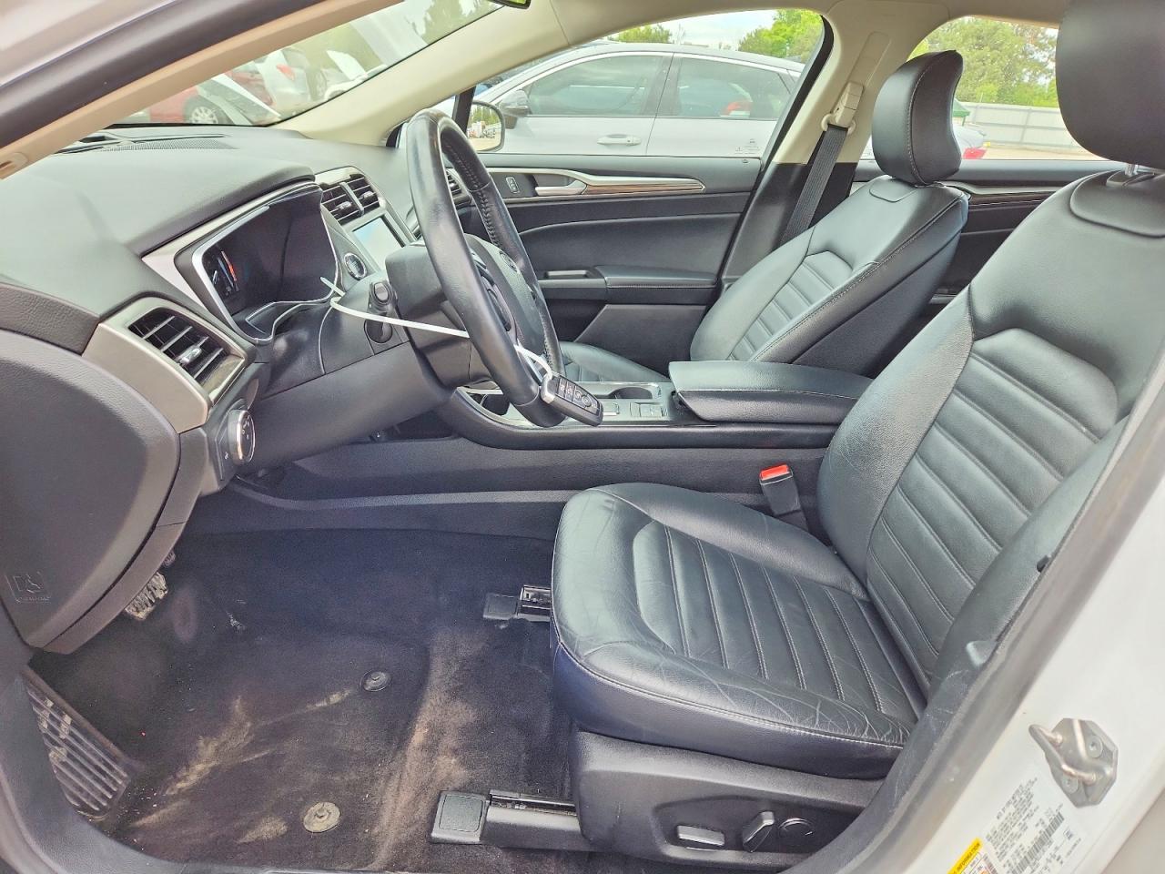 Ford Fusion Se Hybrid