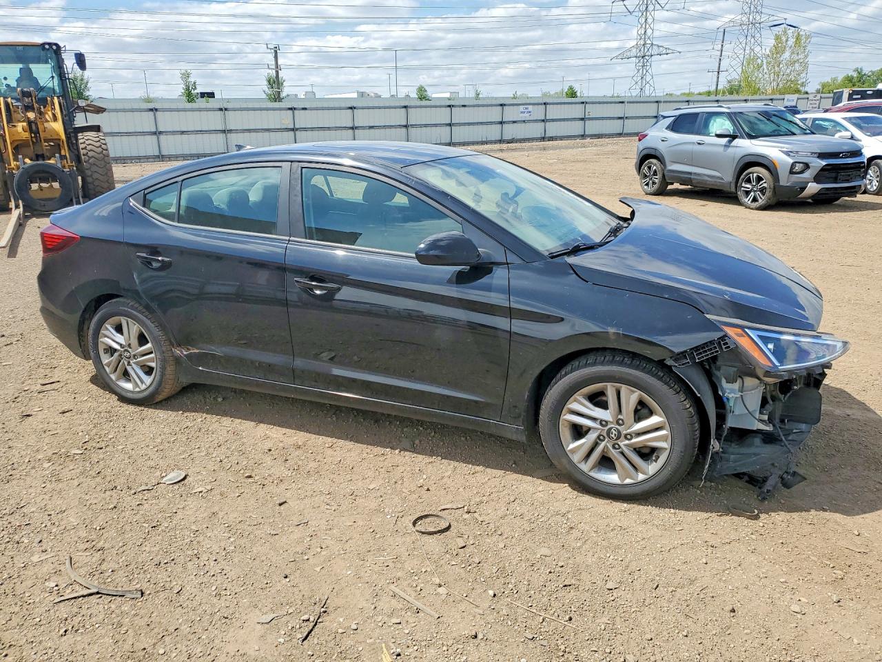 Hyundai ELANTRA Value Edition