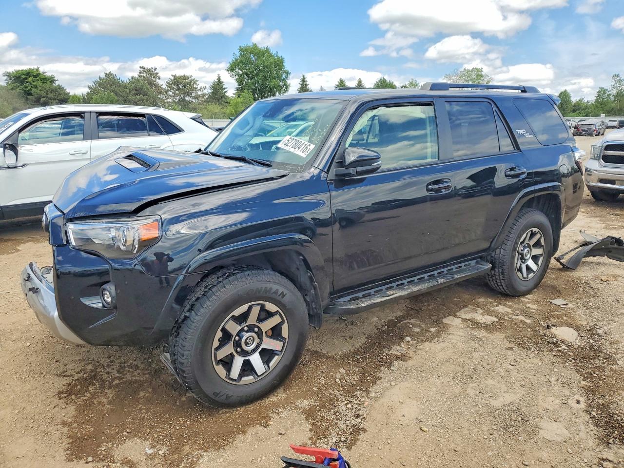 Salvage Toyota 4Runner Image