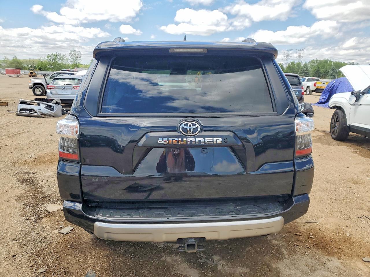 Toyota 4Runner Trd Off-road Premium