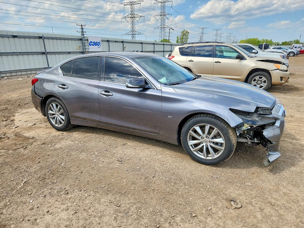 INFINITI Q50