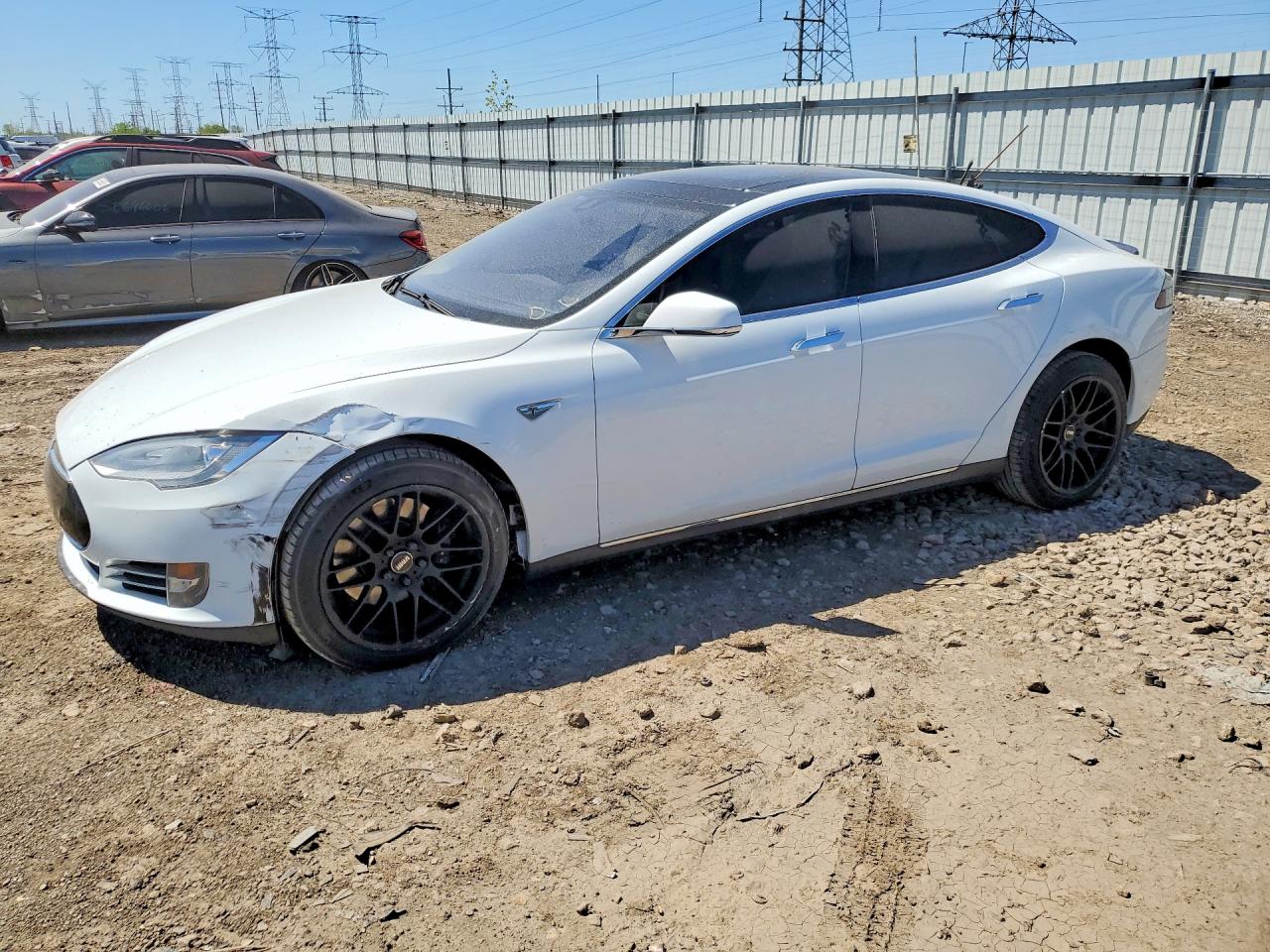 Salvage Tesla Model S Image
