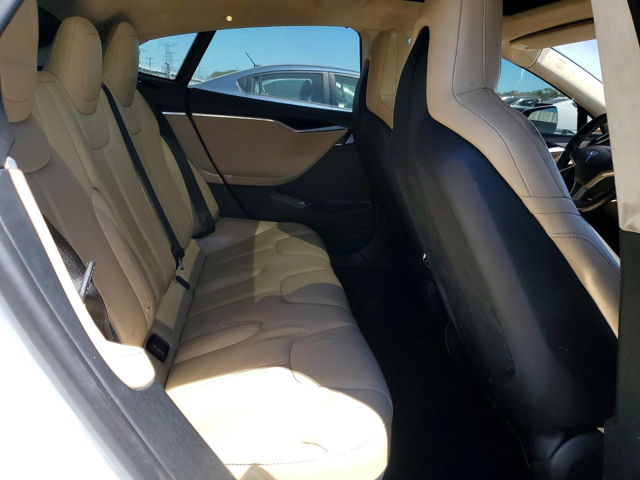Tesla Model S 70d