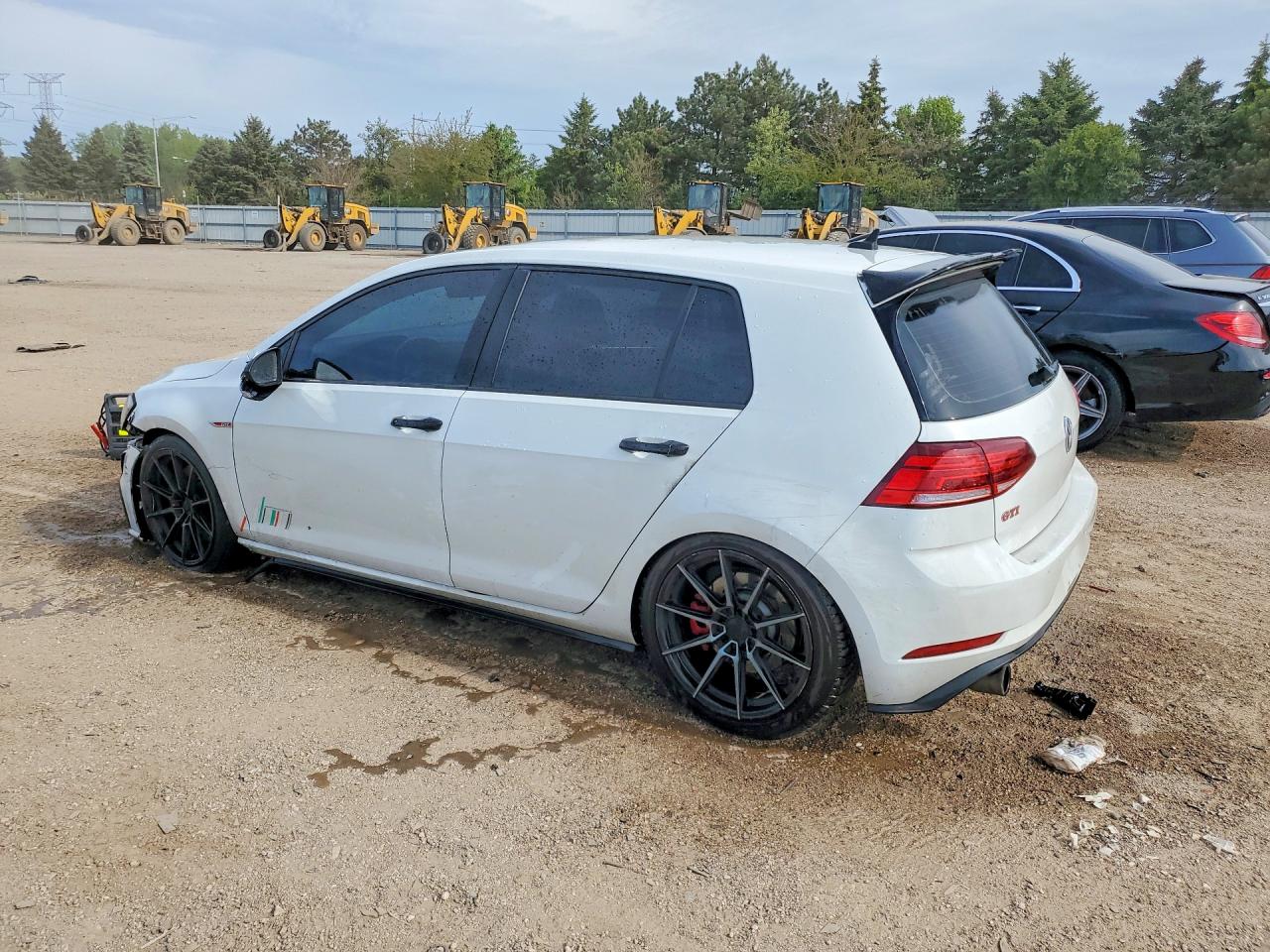 Volkswagen GTI S