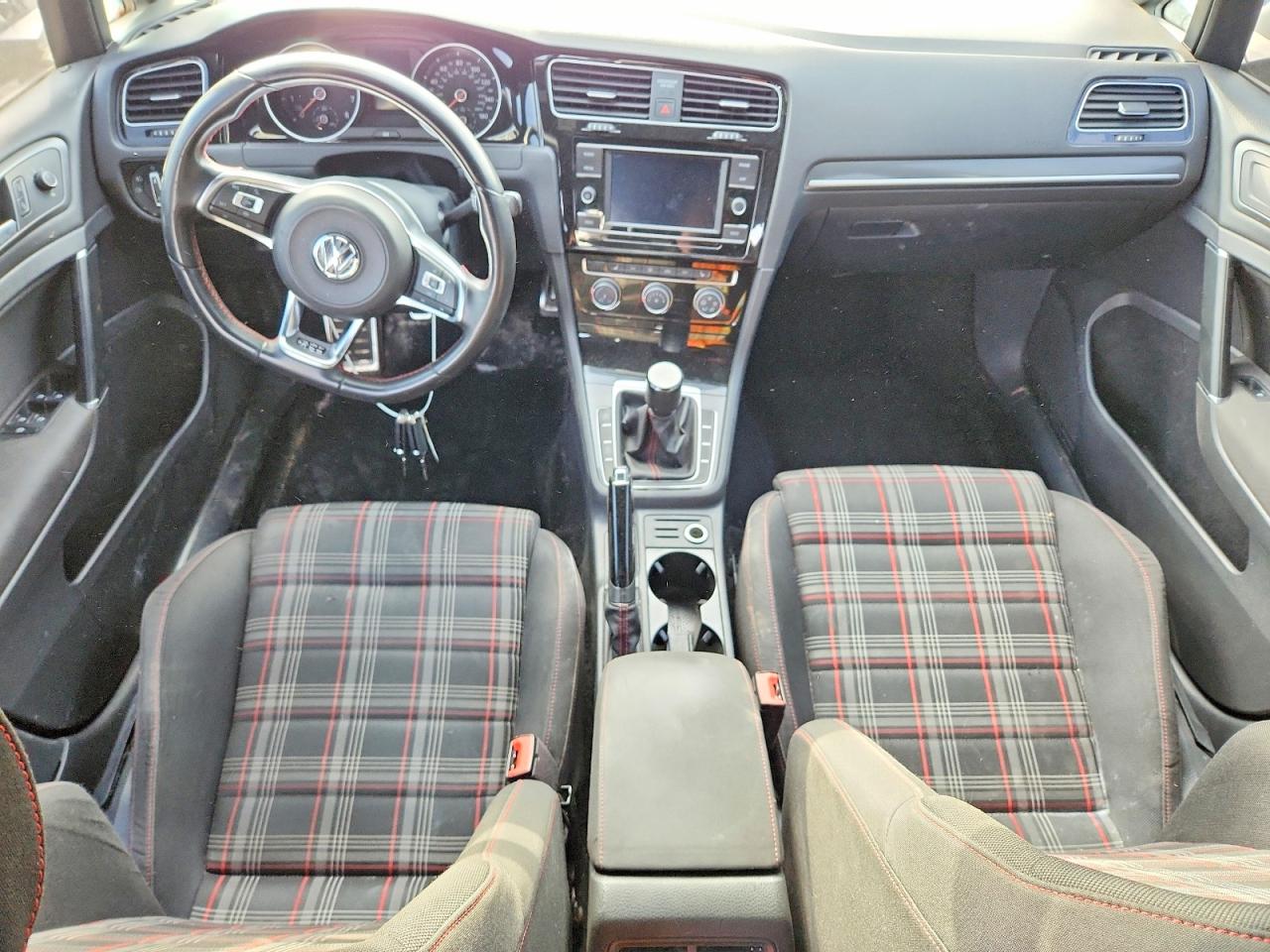Volkswagen GTI S