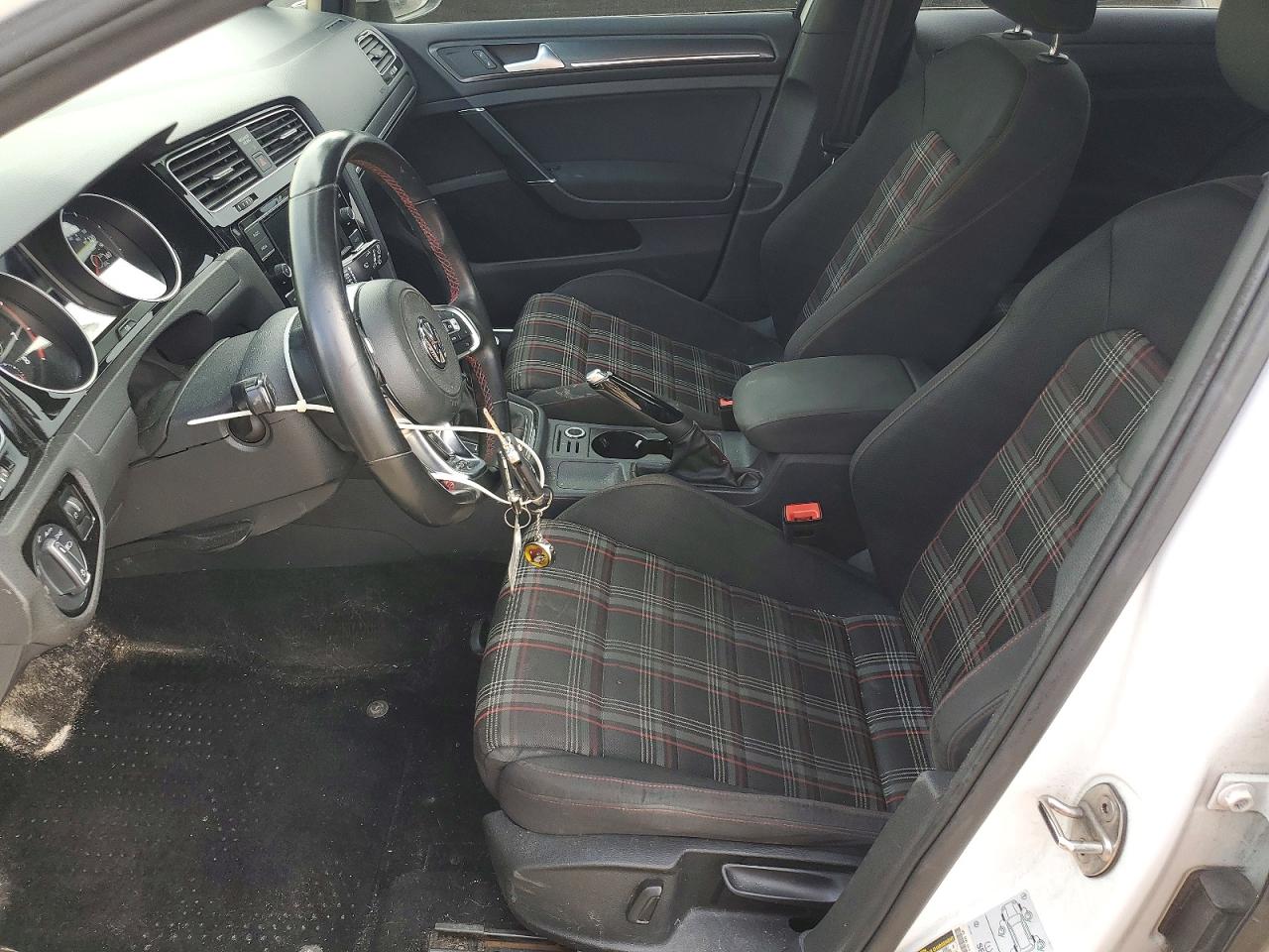 Volkswagen GTI S