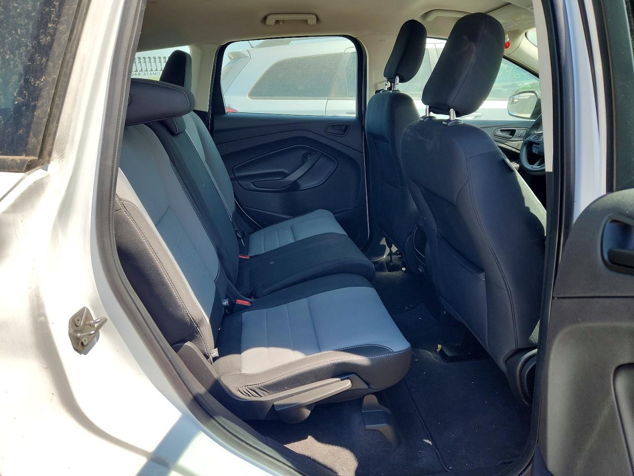Ford Escape S