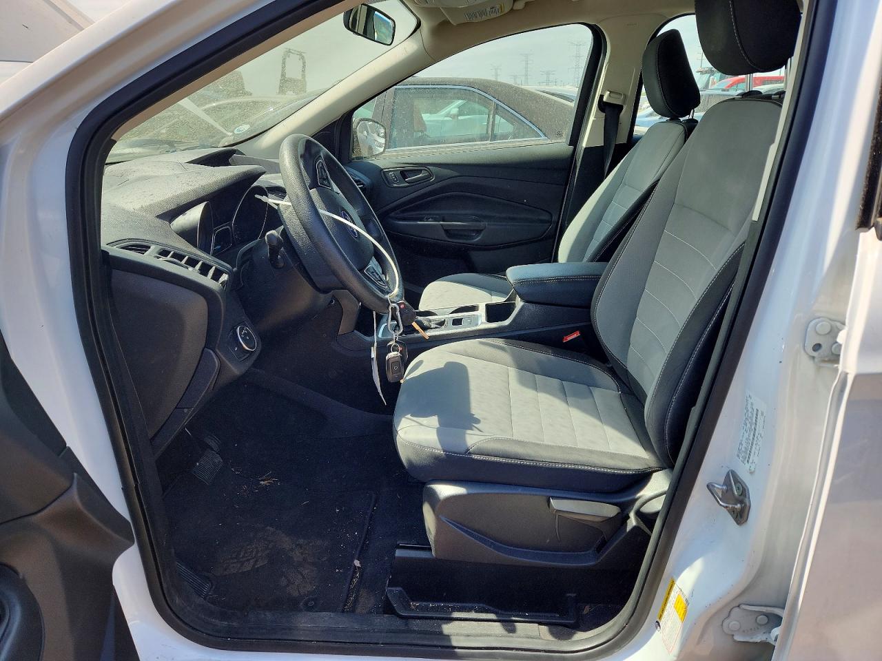 Ford Escape S
