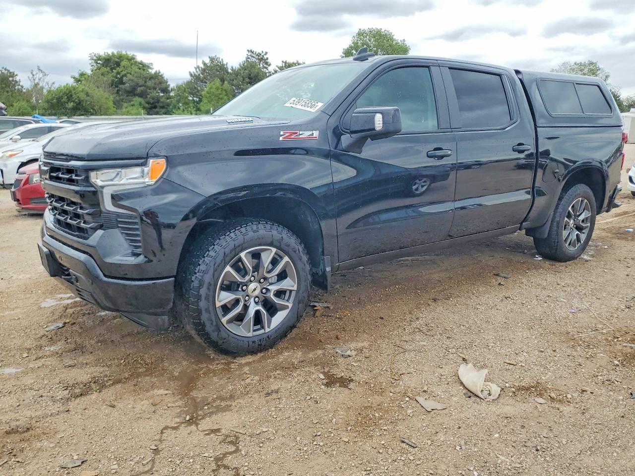 Salvage Chevrolet Silverado Image