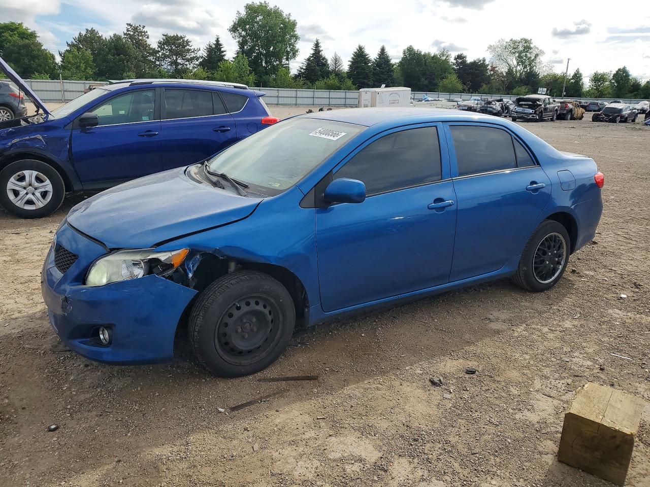 Salvage Toyota Corolla Image