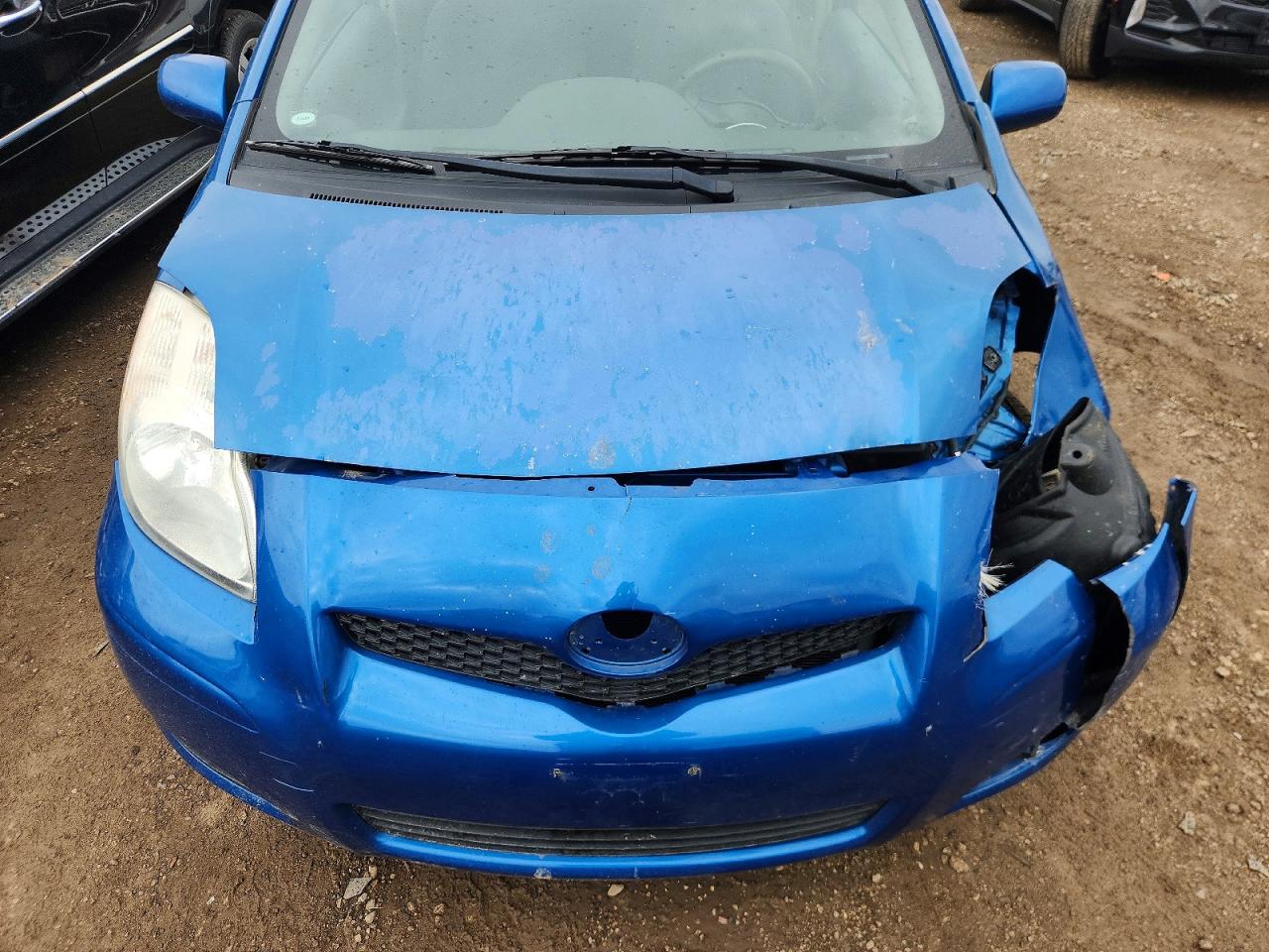 Toyota Yaris Base