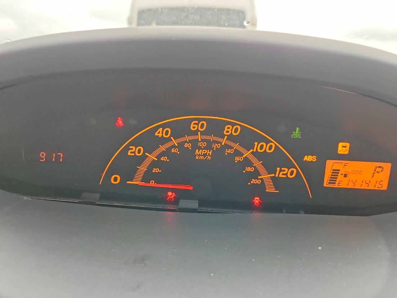 Toyota Yaris Base