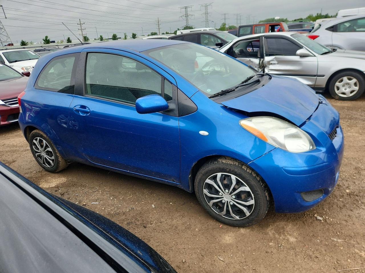 Toyota Yaris Base