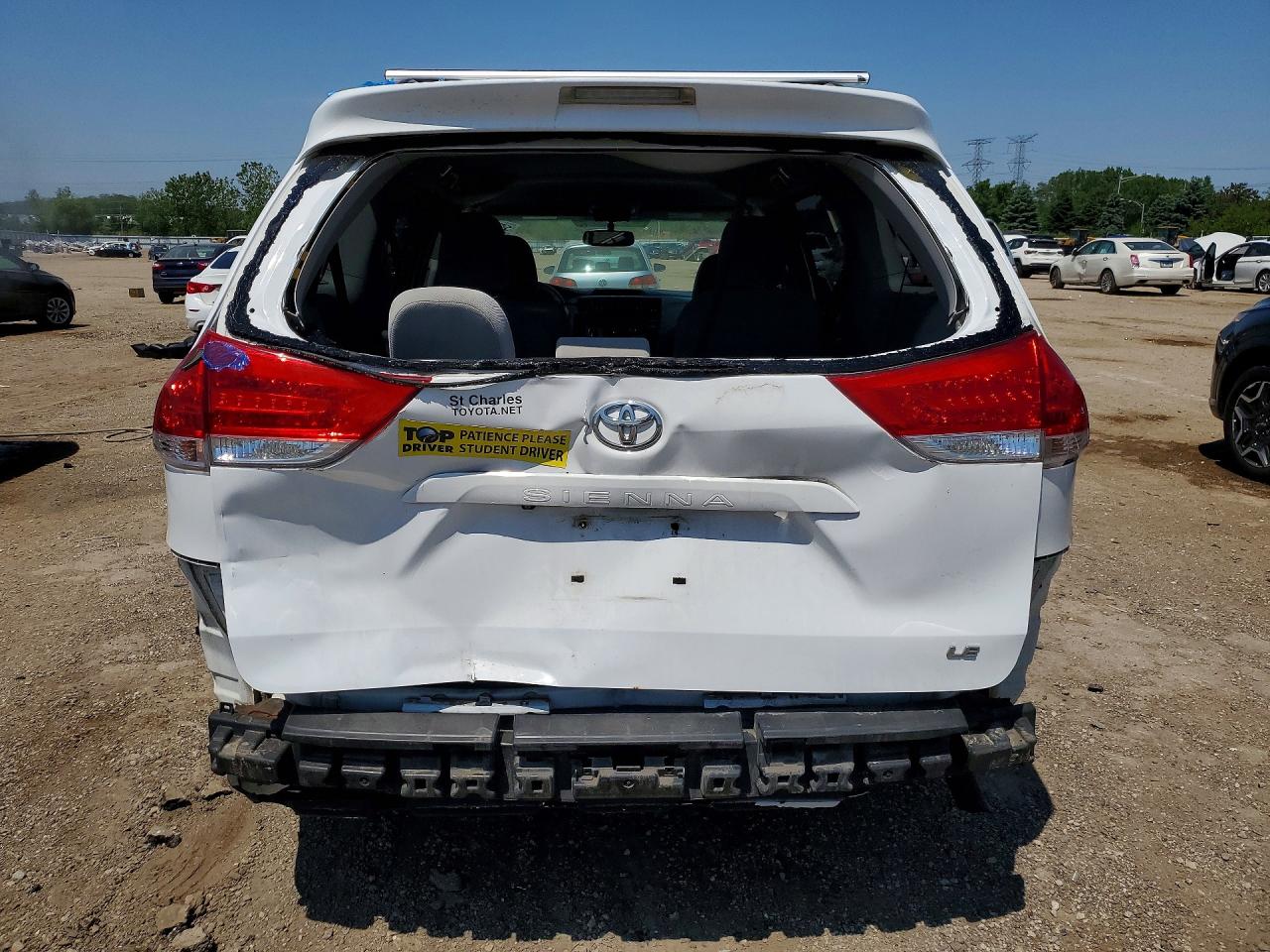 Toyota Sienna Le