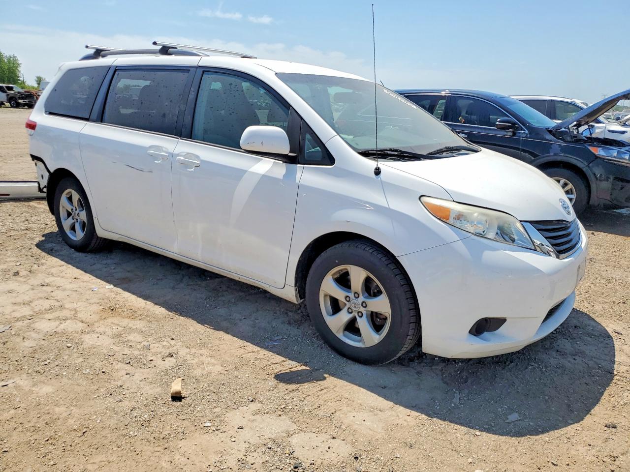Toyota Sienna Le