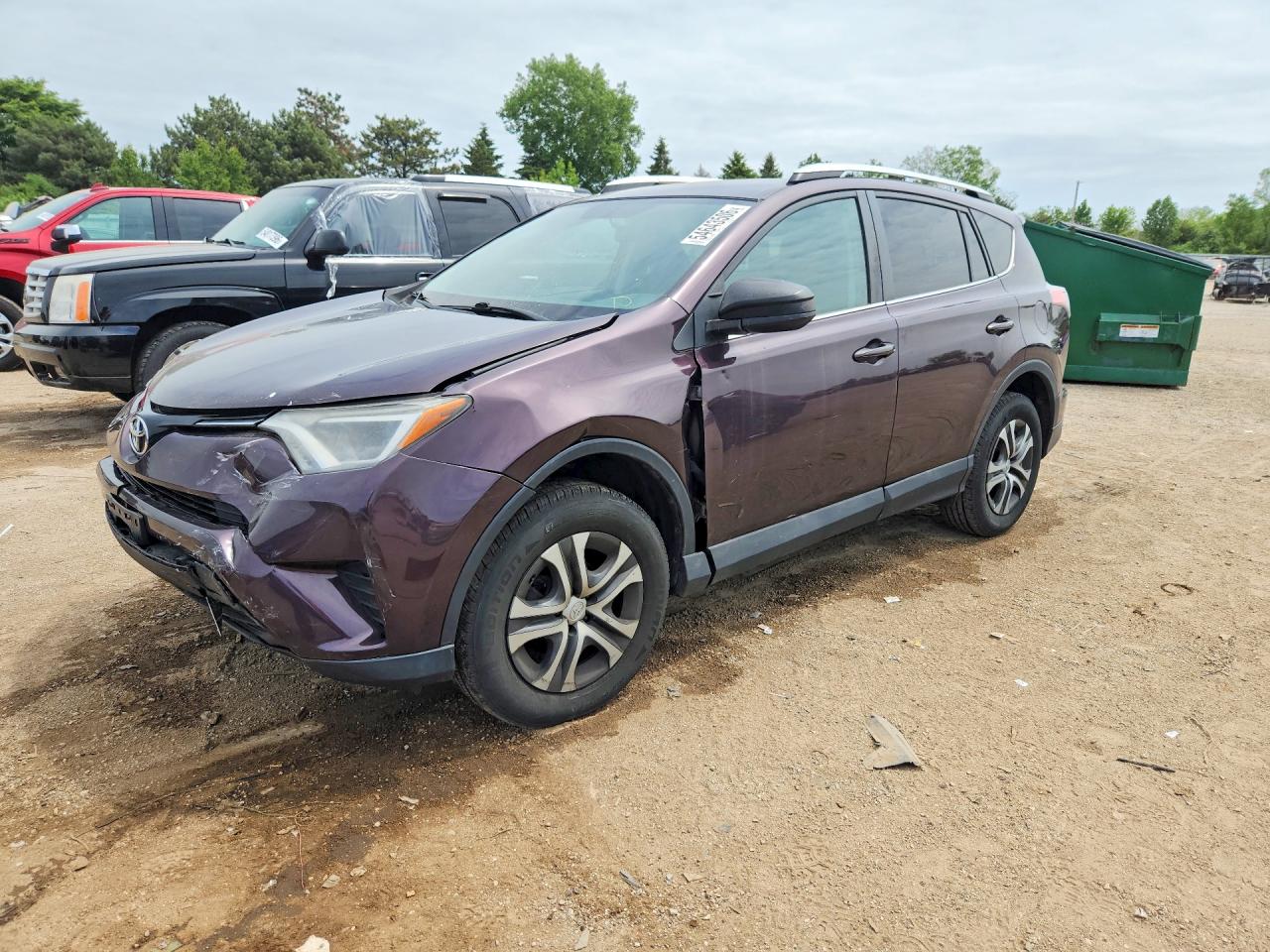 Salvage Toyota RAV4 Image