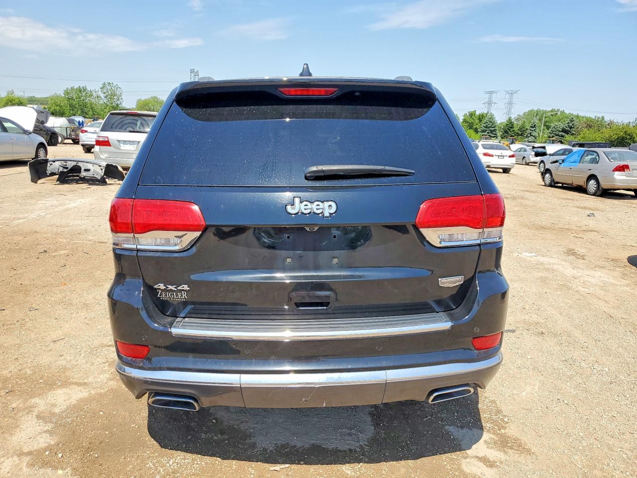 Jeep Grand Cherokee Summit