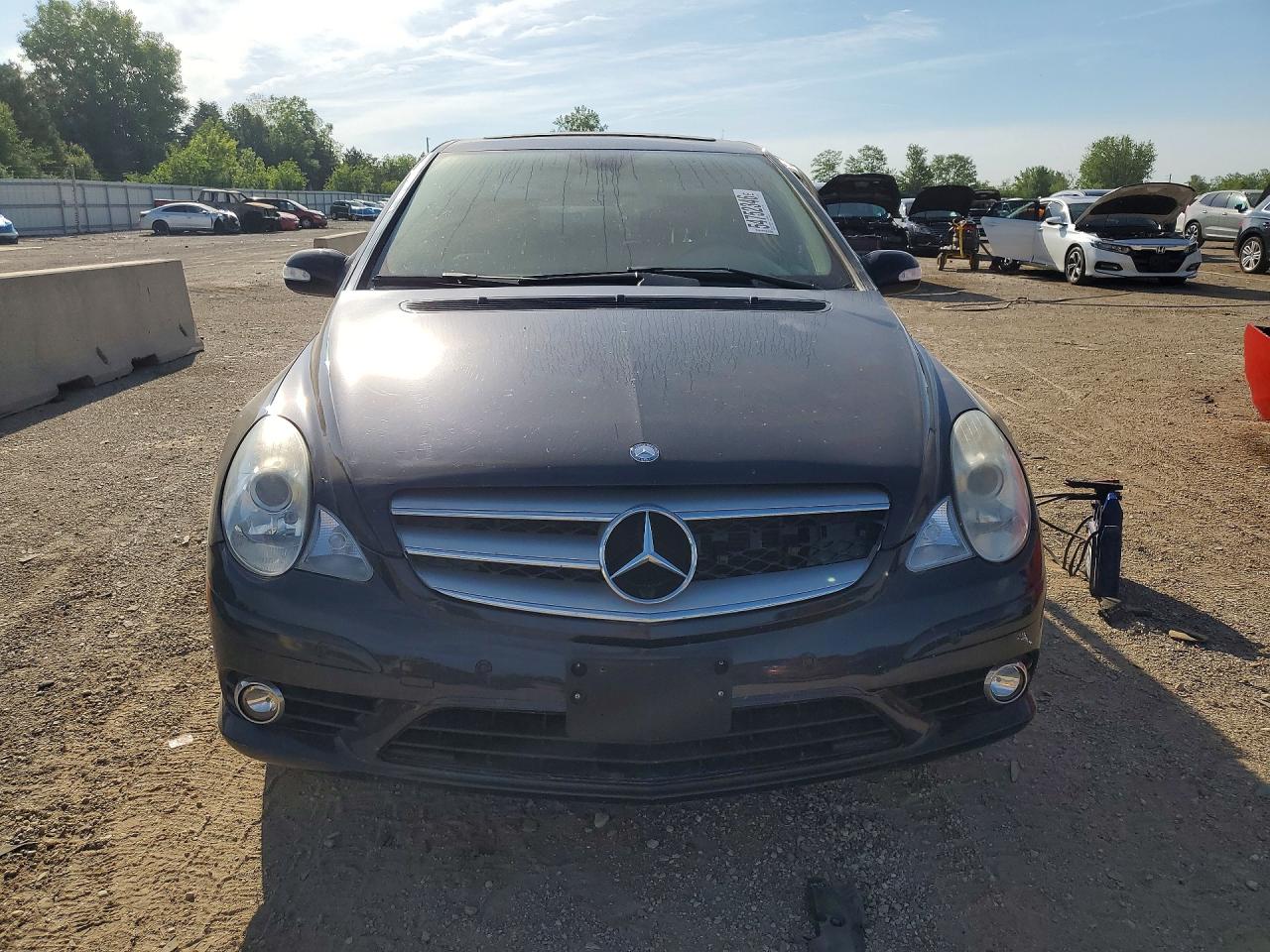 Mercedes-Benz R 350