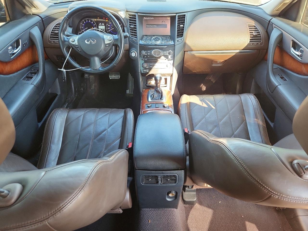 INFINITI Fx Base