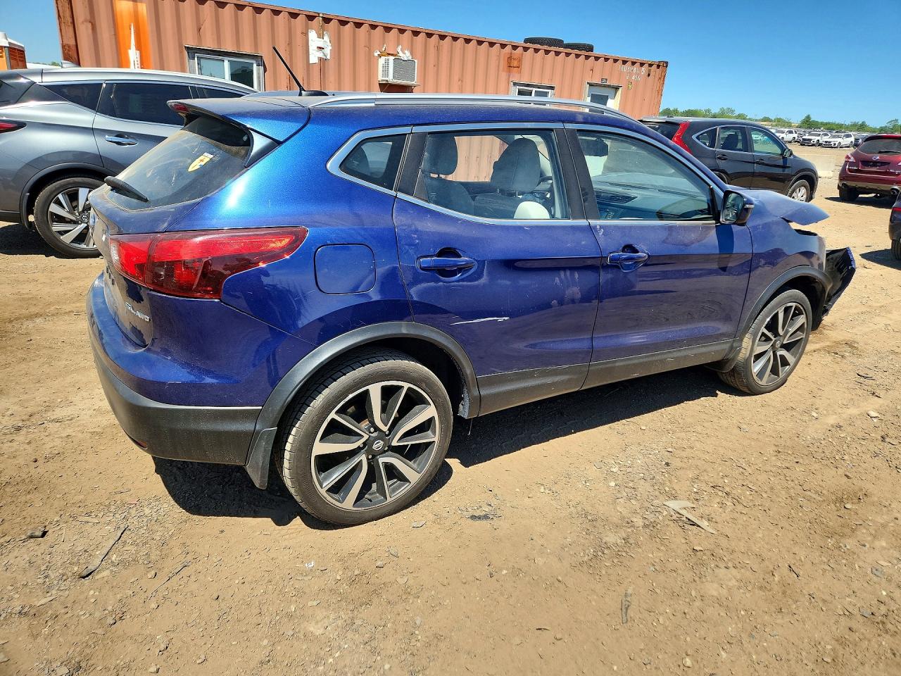 Nissan Rogue S