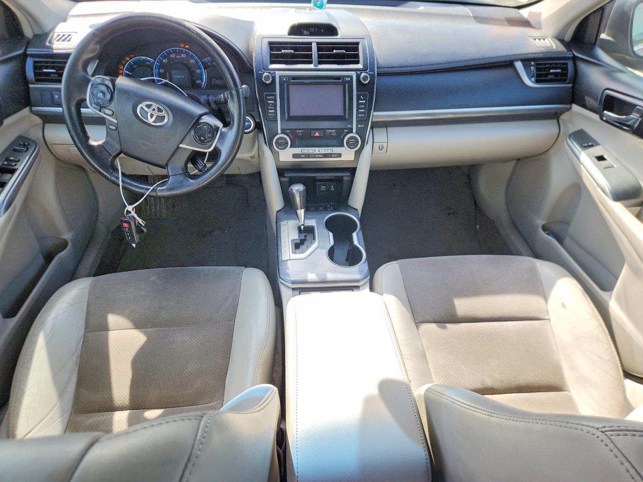 Toyota Camry Xle